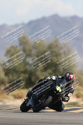 media/Oct-13-2025-Moto Forza (Mon) [[a66d839500]]/2-A Group/Session 4 Turn 7/